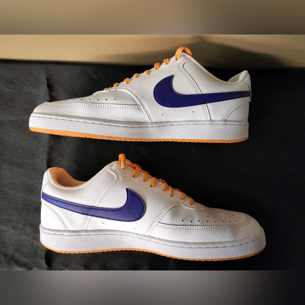NWT Nike Vikings size 10.5 shoes